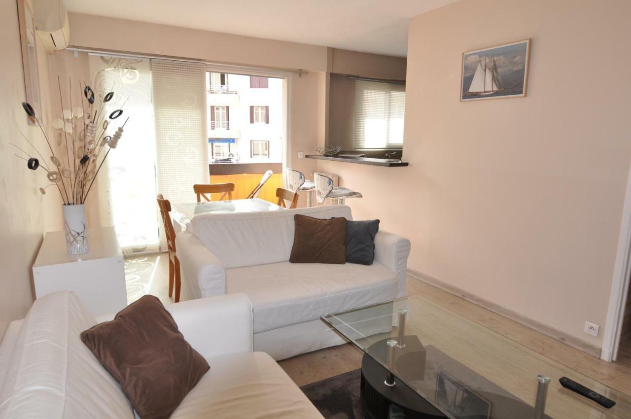 Cosy One-Bedroom Apartment -Stayinantibes- Le Cosy Esterno foto