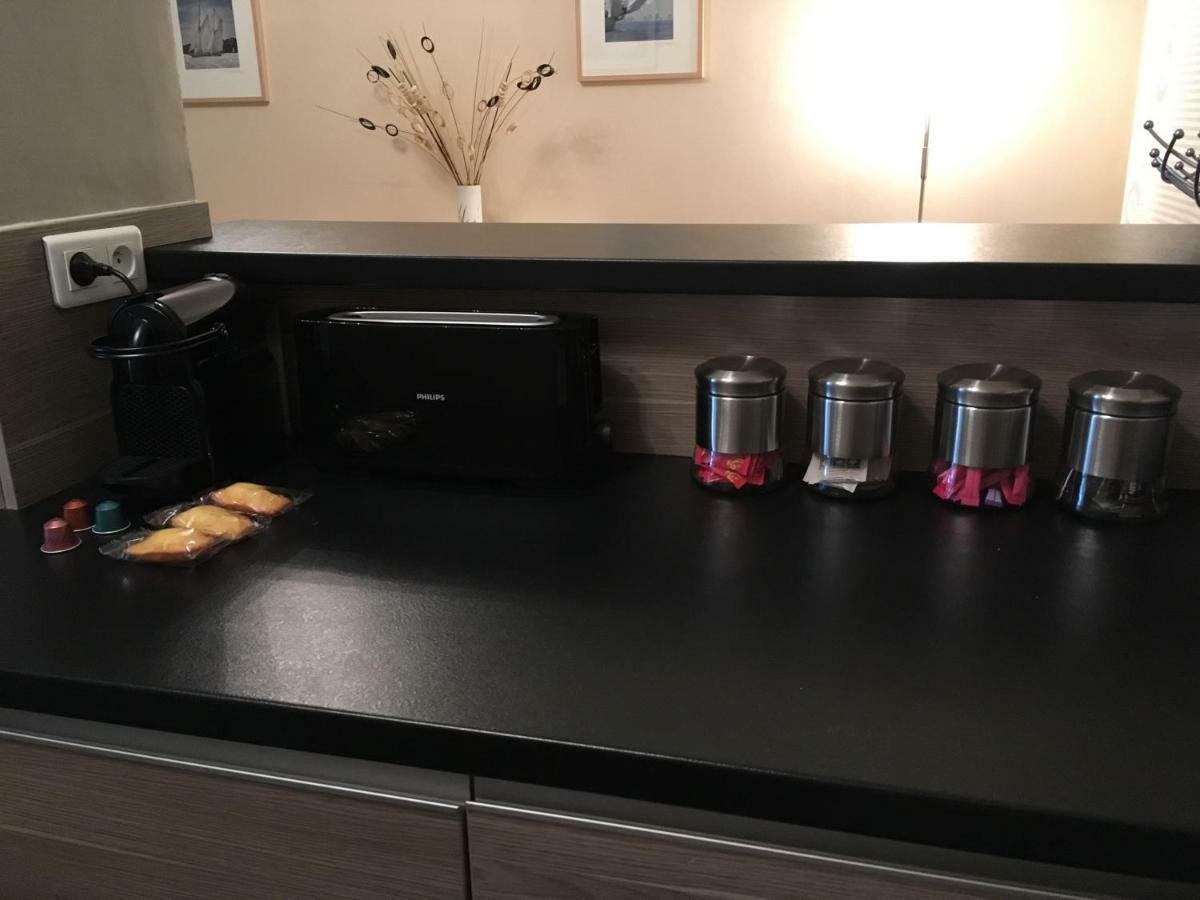 Cosy One-Bedroom Apartment -Stayinantibes- Le Cosy Esterno foto
