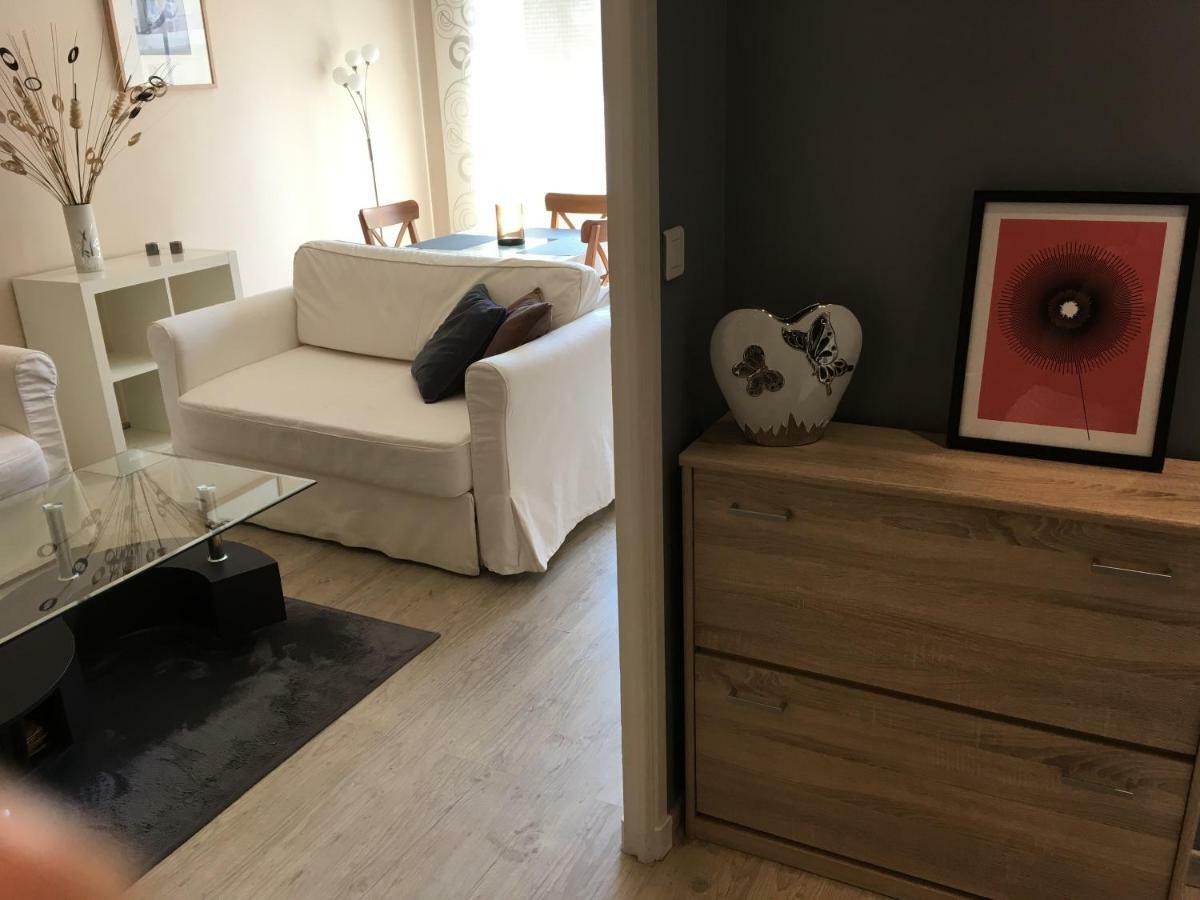 Cosy One-Bedroom Apartment -Stayinantibes- Le Cosy Esterno foto